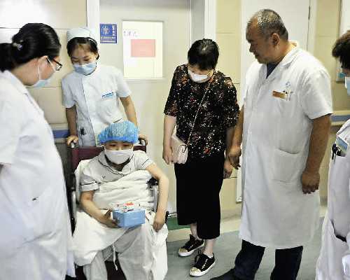 桂林正规的代怀|试管婴儿背后的“千亿蛋糕”